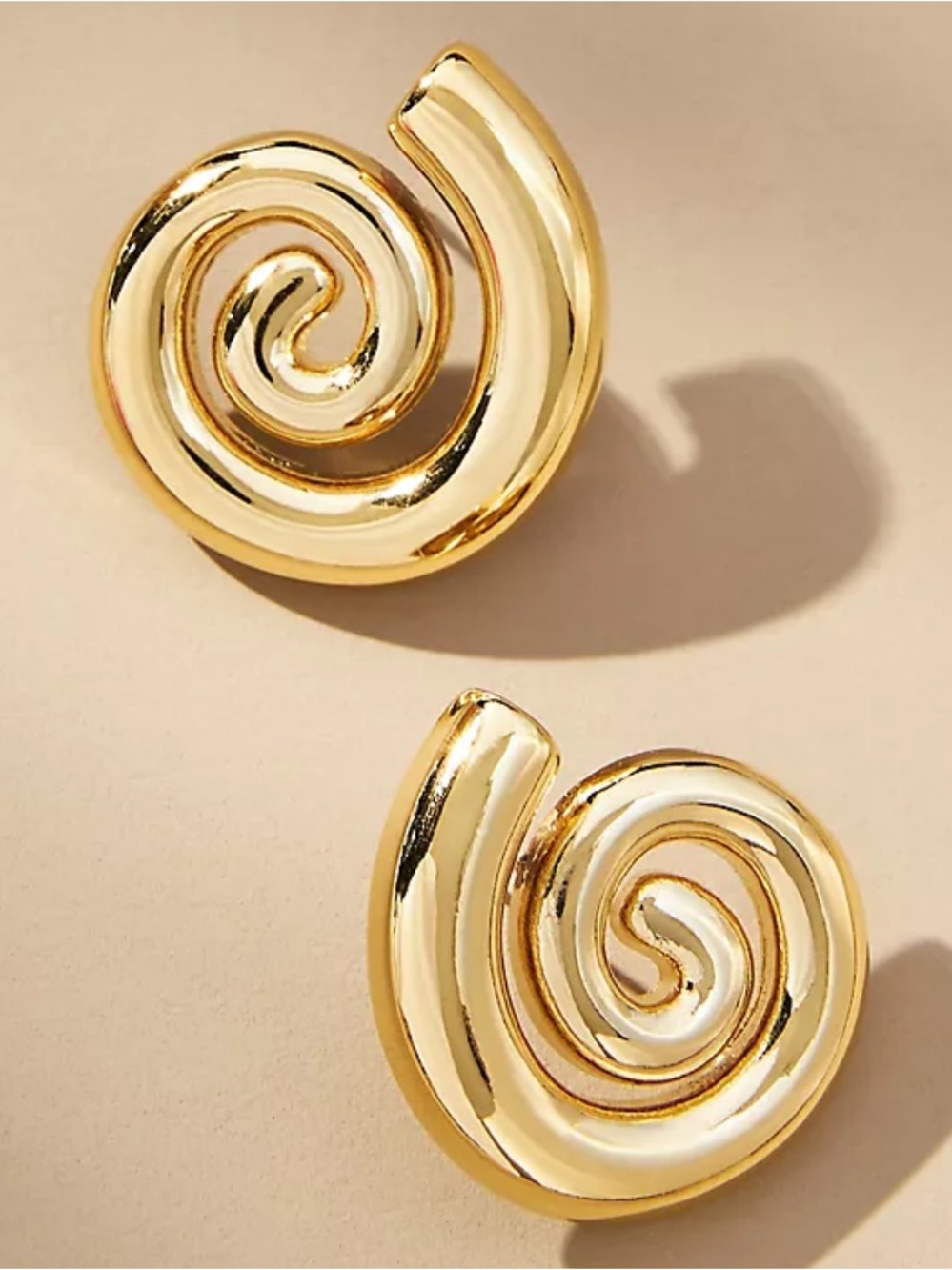 New! Classic Gold Swirl Shell Earrings (2010) NWOT